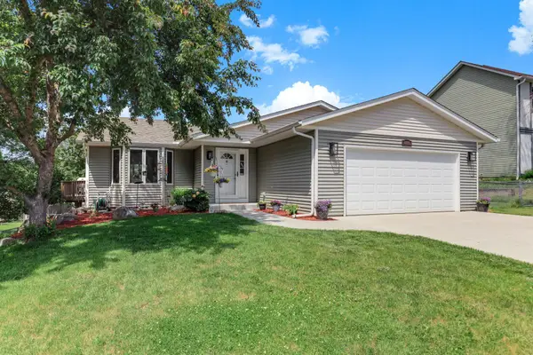 6666 12th Street N, Saint Paul, MN 55128