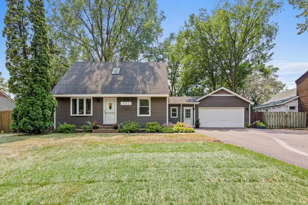 452 109th Avenue Nw, Minneapolis, MN 55448