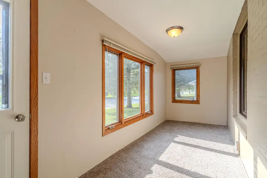 629 Barrette Street, Crookston, MN 56716 - #2