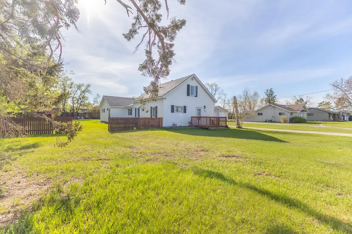 412 Grant Avenue Se, Bemidji, MN 56601 - #1