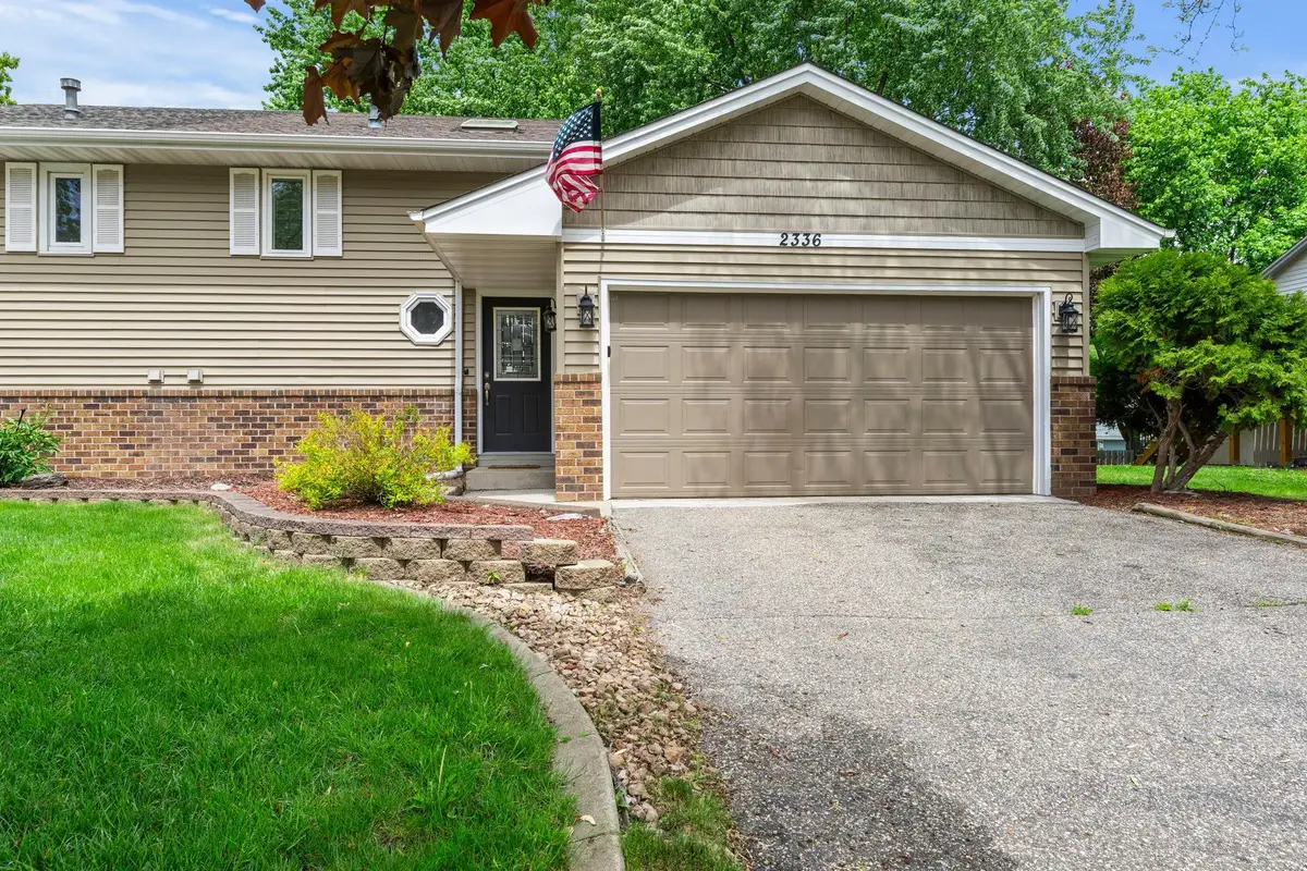 2336 Hale Avenue N, Oakdale, MN 55128 - #1