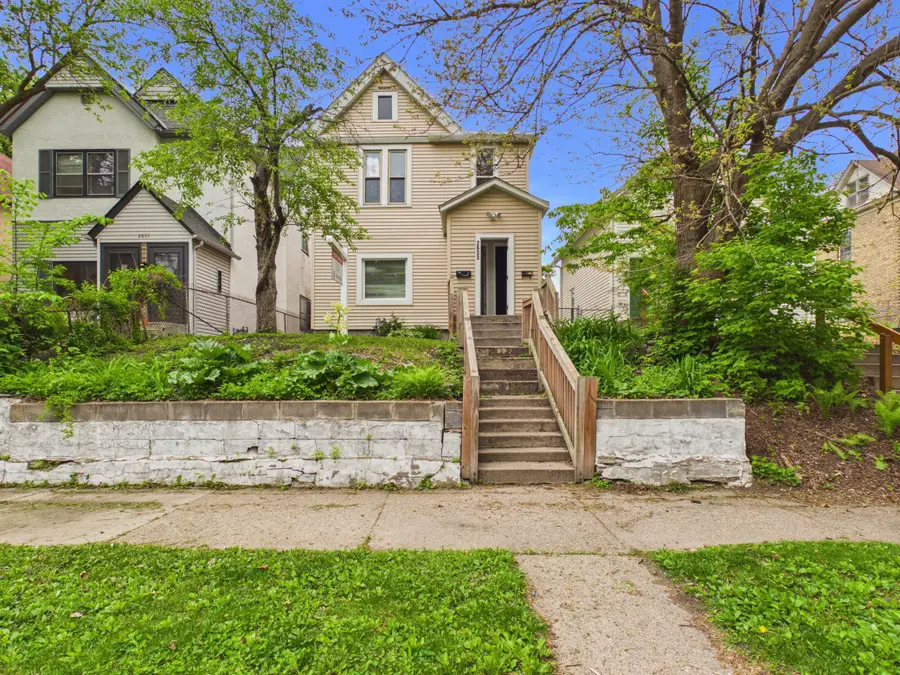2633 Taylor Street Ne, Minneapolis, MN 55418 - #2