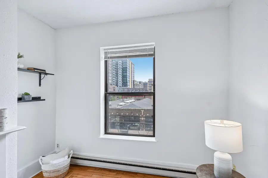 605 S 9th Street #6, Minneapolis, MN 55404 - #3