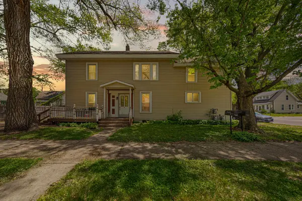 3 6th Avenue Nw, Faribault, MN 55021