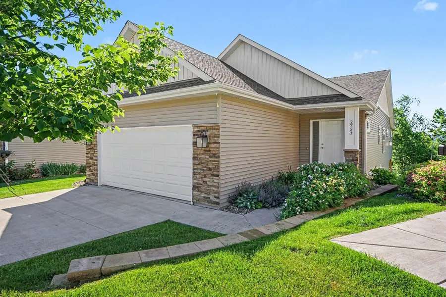 2753 Ridgeview Lane, Red Wing, MN 55066 - #2