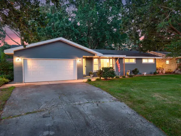 7381 Lyric Lane Ne, Minneapolis, MN 55432