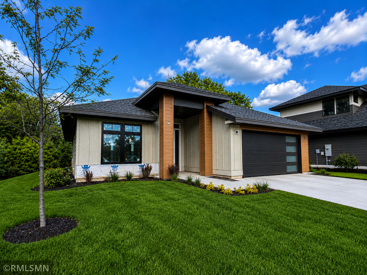 14633 Virginia Avenue S, Savage, MN 55378 - #1