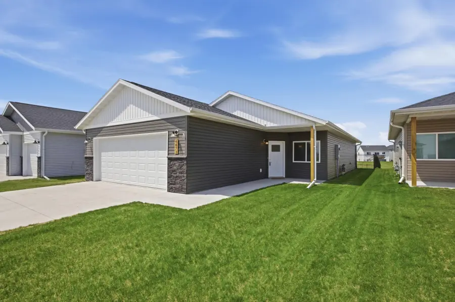 6873 67th Street S, Horace, ND 58047 - #2