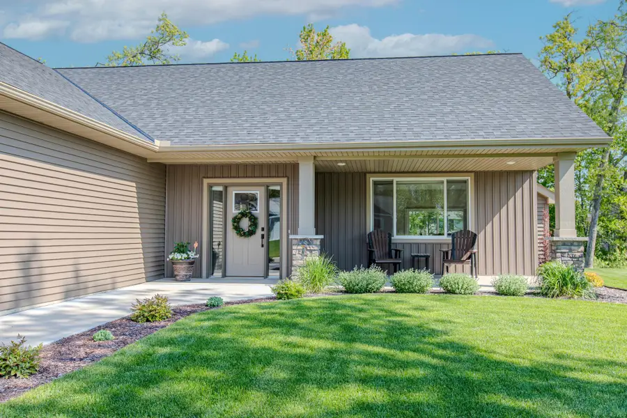 4704 381st Trail, North Branch, MN 55056 - #3