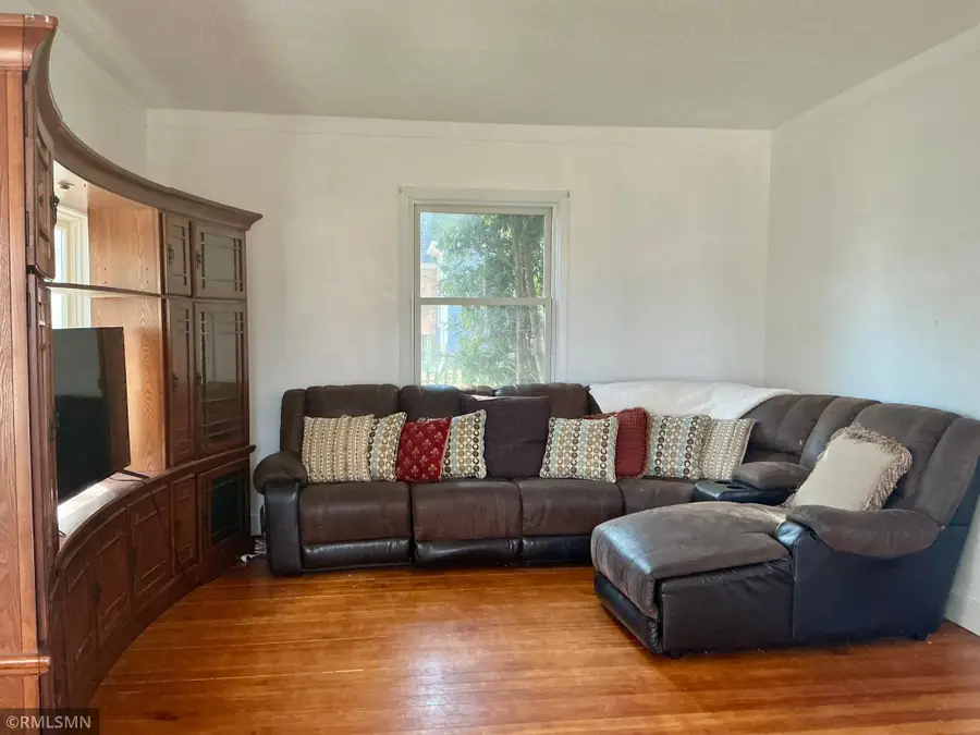 704 Mulberry Street W, Stillwater, MN 55082 - #2