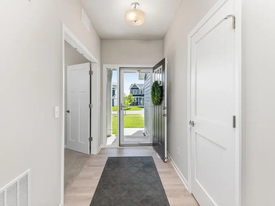 18097 Hartlin Avenue, Lakeville, MN 55044 - #3