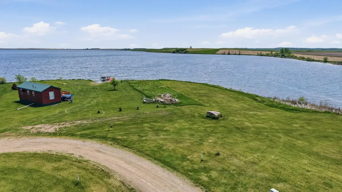 100 Eula Mae Woodward Parkway Sw, Milnor, ND 58060 - #1