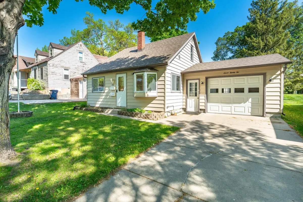 722 Spruce Street, Fergus Falls, MN 56537 - #1