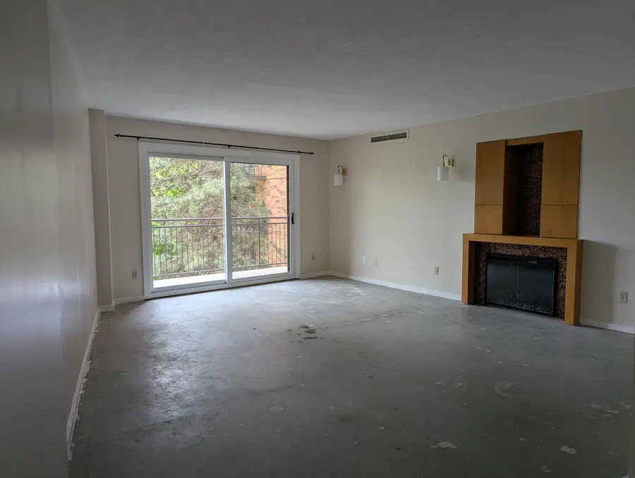 210 W Grant Street #417, Minneapolis, MN 55403 - #2