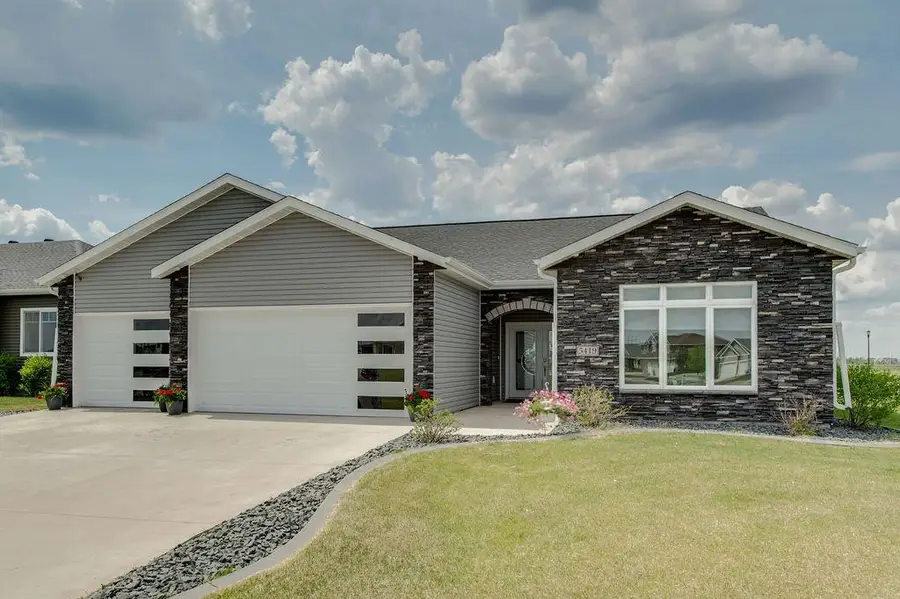 5419 43rd Street S, Fargo, ND 58104 - #2