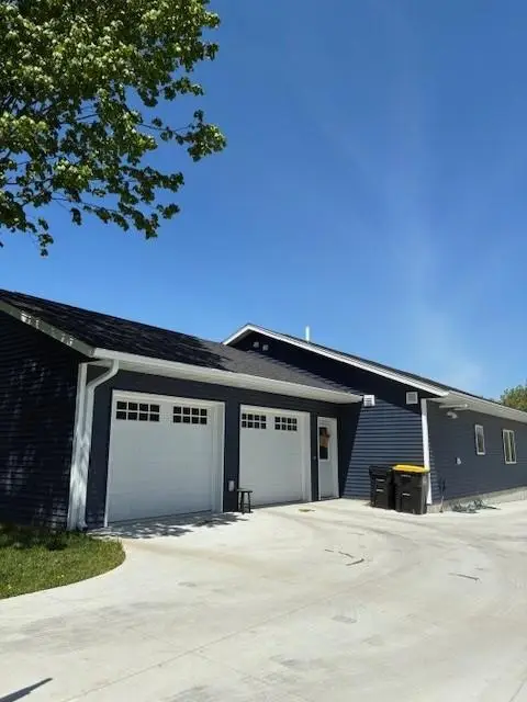 916 E Main Street, Caledonia, MN 55921 - #2