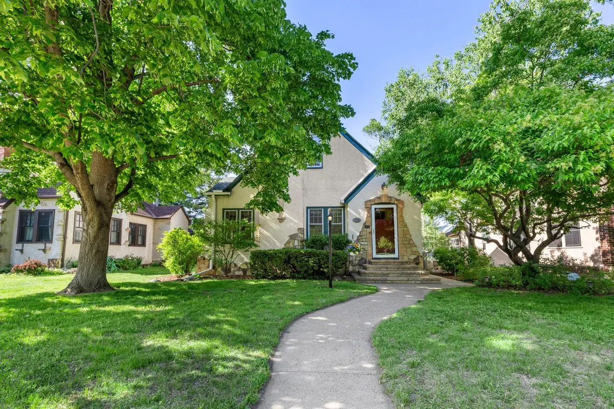 2708 Victory Memorial Drive, Minneapolis, MN 55412 - #1