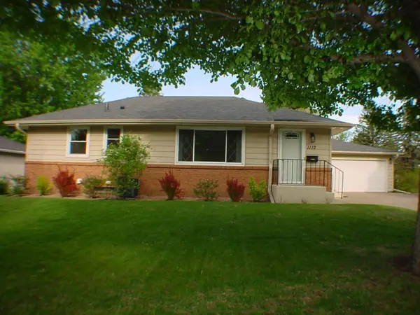 1112 Queens Lane, Anoka, MN 55303