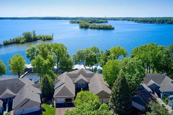 3008 Pelican Point Circle, Mound, MN 55364