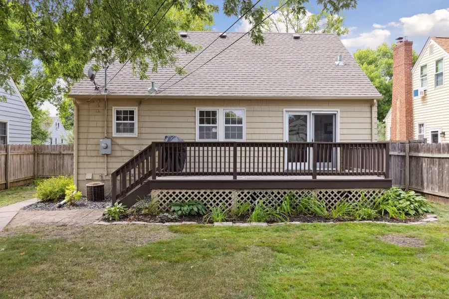 4116 Zenith Avenue N, Minneapolis, MN 55422 - #3