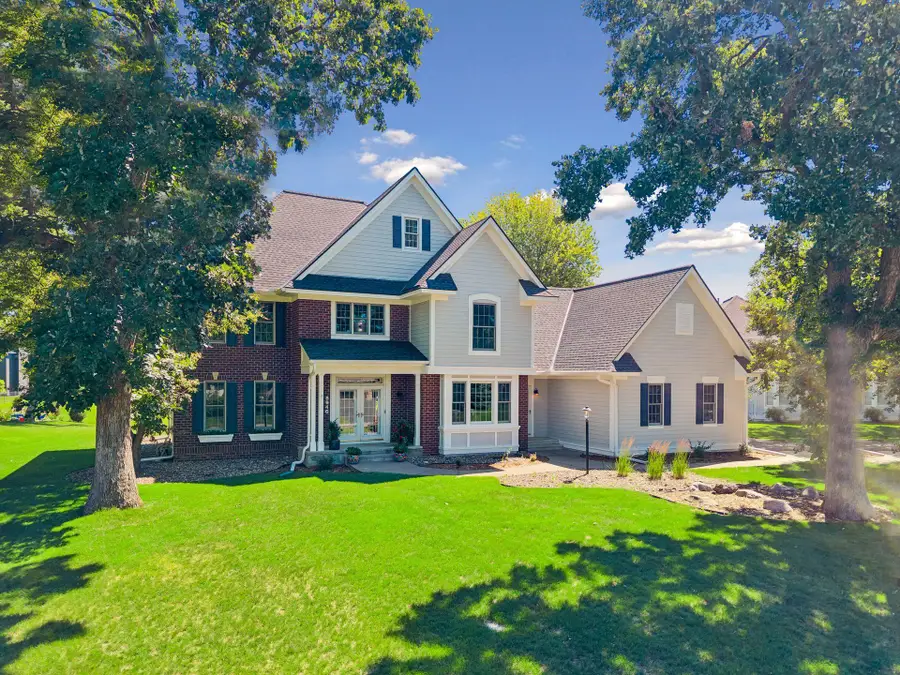 8940 Highview Lane, Woodbury, MN 55125 - #2
