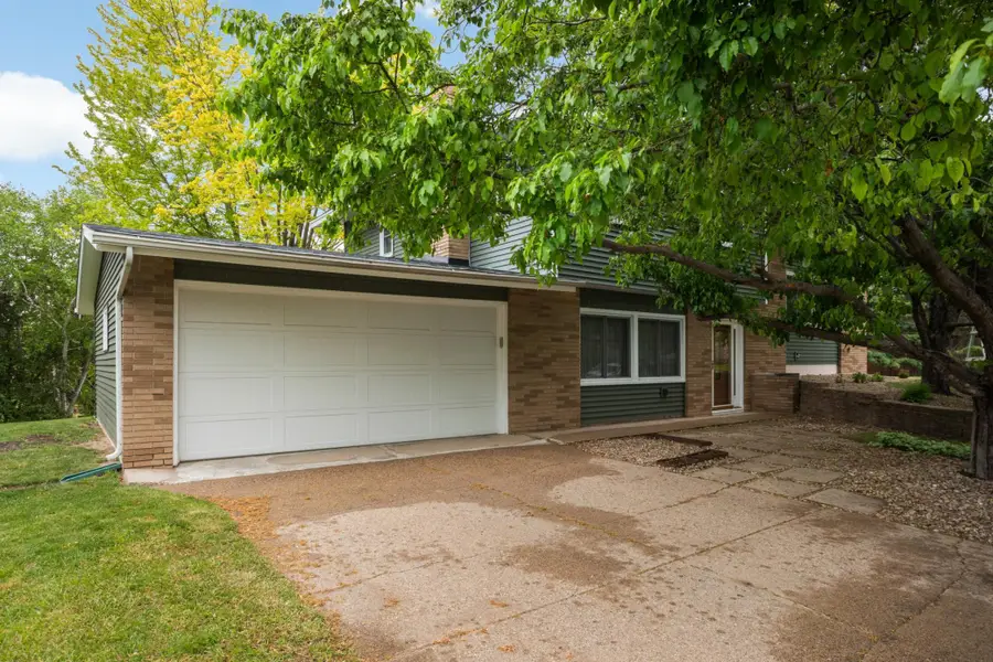 3141 Hillsboro Avenue N, Minneapolis, MN 55427 - #2