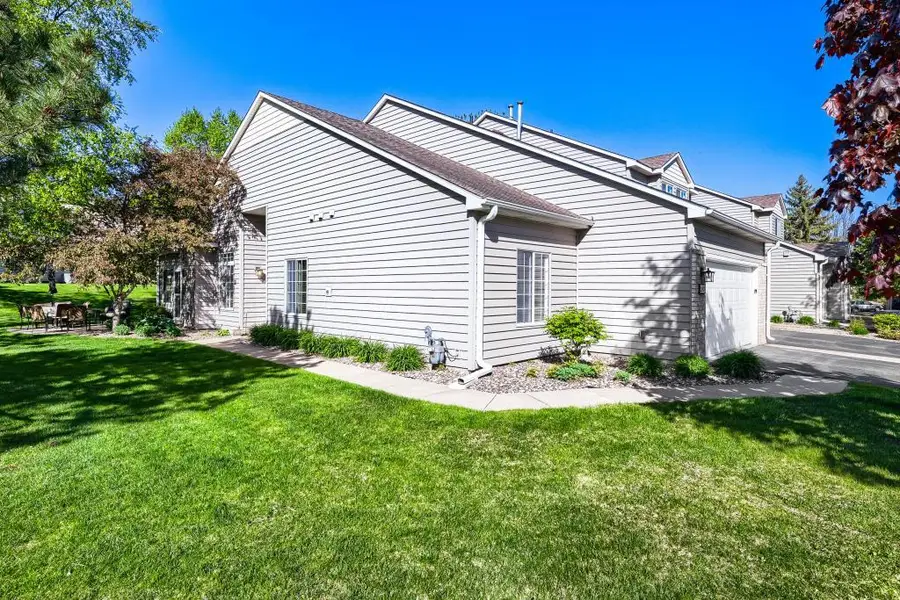 2529 Claremont Drive #38, Mendota Heights, MN 55120 - #2