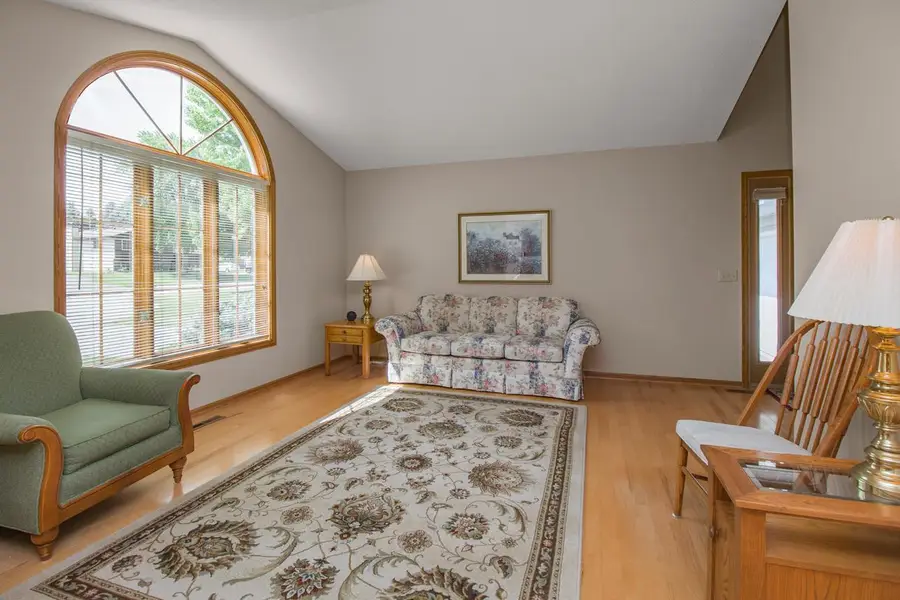 19363 Eureka Court, Farmington, MN 55024 - #3