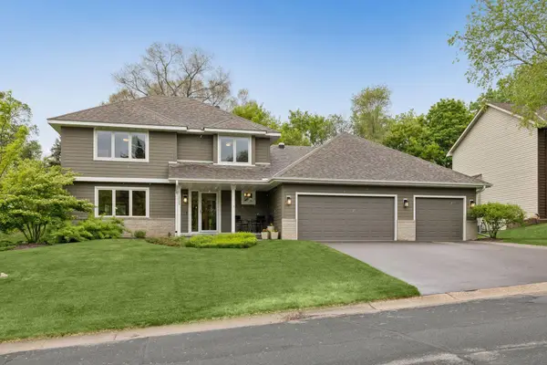 1433 Appaloosa Trail, Eagan, MN 55122