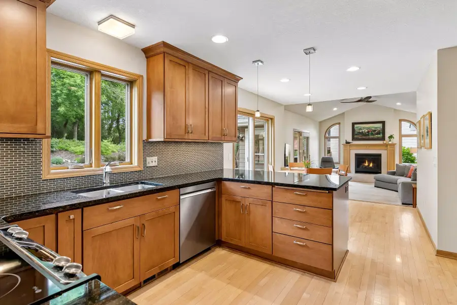 1433 Appaloosa Trail, Eagan, MN 55122 - #3