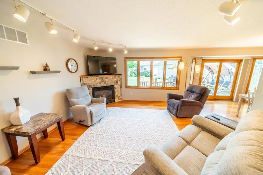 546 Lake Crest Lane Nw, Rochester, MN 55901 - #2