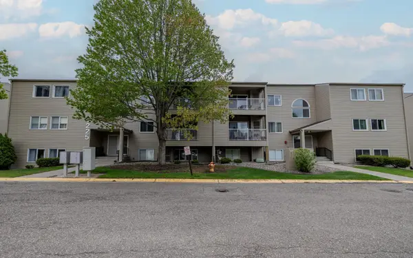 1225 Ferndale Street N #B1, Saint Paul, MN 55119
