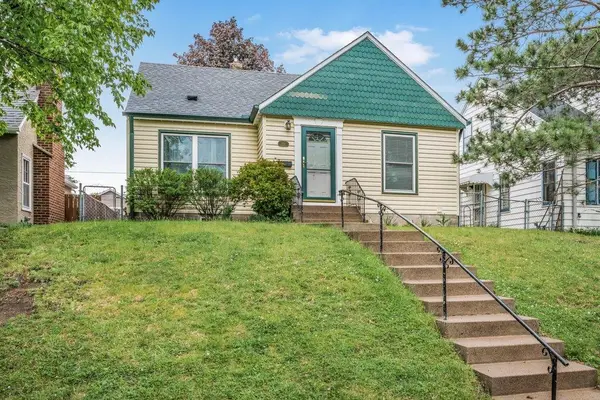 1981 W James Avenue, Saint Paul, MN 55105
