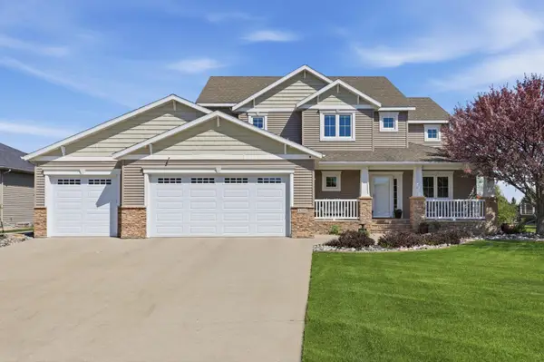 4208 66 Street S, Fargo, ND 58104