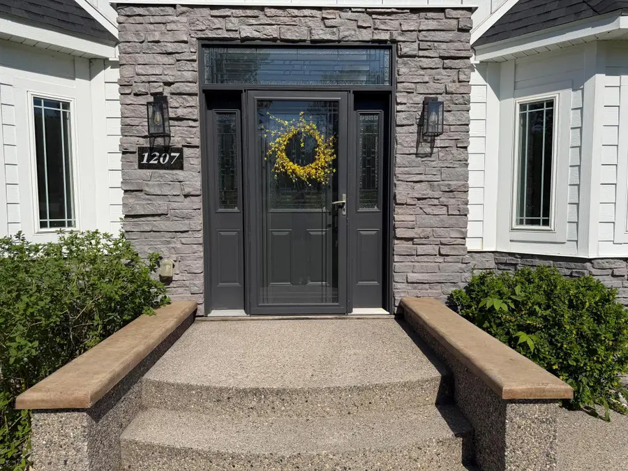 1207 S Martin Street, Fergus Falls, MN 56537 - #3