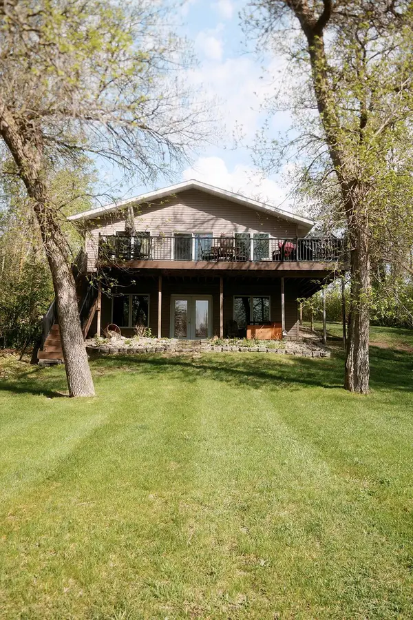186 Rugby Point Road, Bottineau, ND 58318