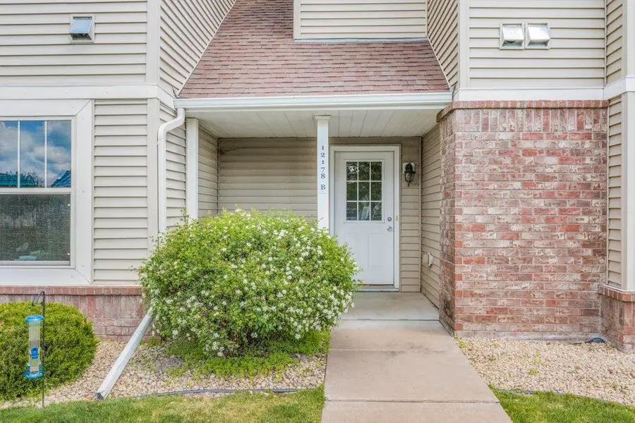 12178 Yancy Street Ne #B, Blaine, MN 55449 - #2