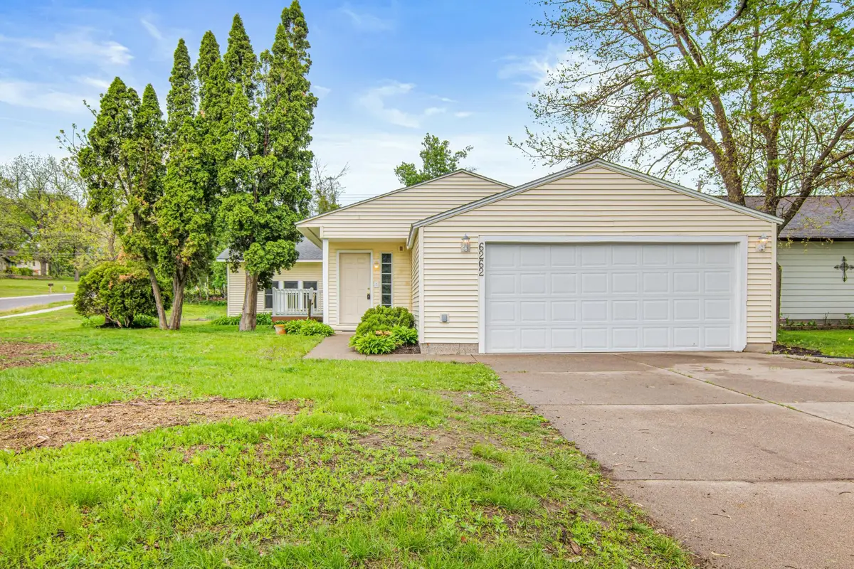 6262 7th Street N, Oakdale, MN 55128 - #1