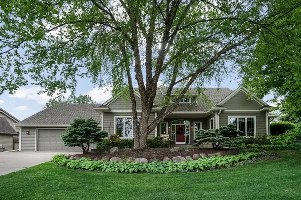 1392 Timberwolf Trail, Lino Lakes, MN 55038