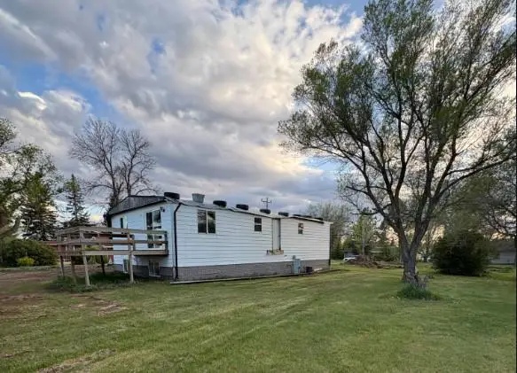 716 5th Avenue E, New England, ND 58647 - #1