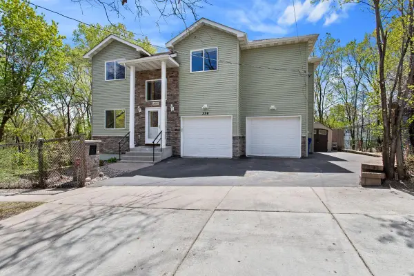 356 Arlington Avenue W, Saint Paul, MN 55117