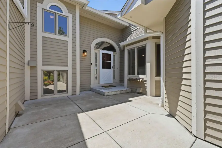 14917 45th Avenue N, Minneapolis, MN 55446 - #2