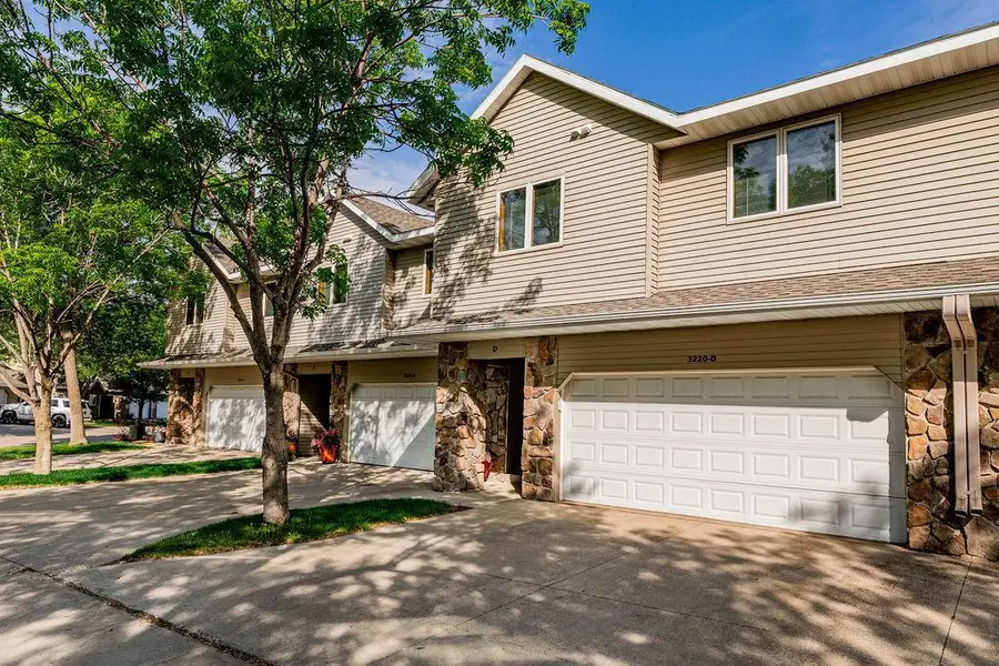 3220 40th Avenue S #D, Fargo, ND 58104 - #3