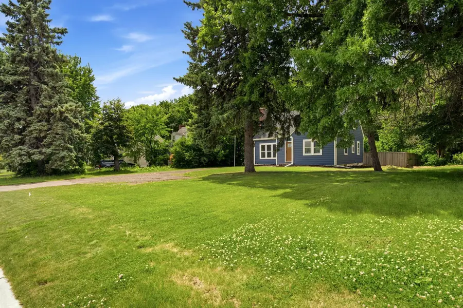 1783 White Bear Avenue N, Saint Paul, MN 55109 - #2