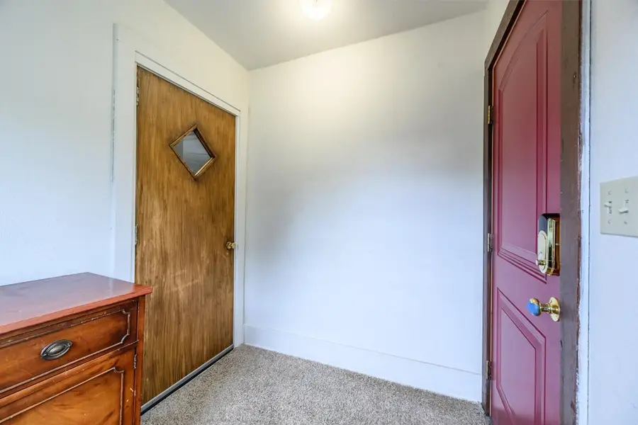 3219 4th Avenue W, Hibbing, MN 55746 - #2