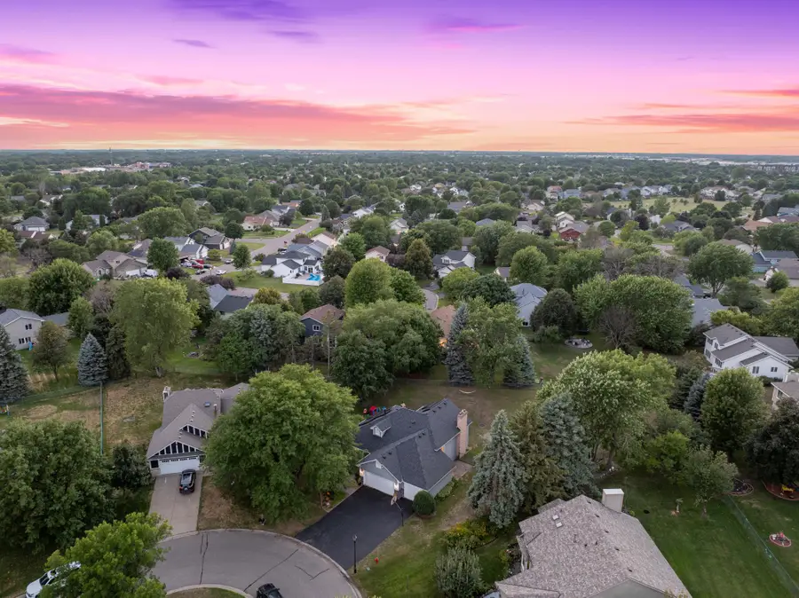 8841 Loch Lomond Court, Brooklyn Park, MN 55443 - #2