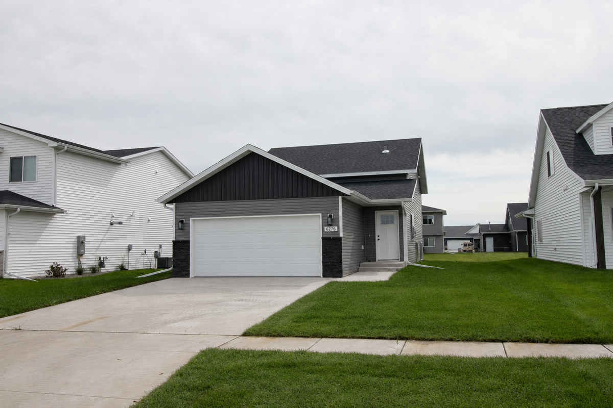 6276 85 Avenue S, Horace, ND 58047 - #1
