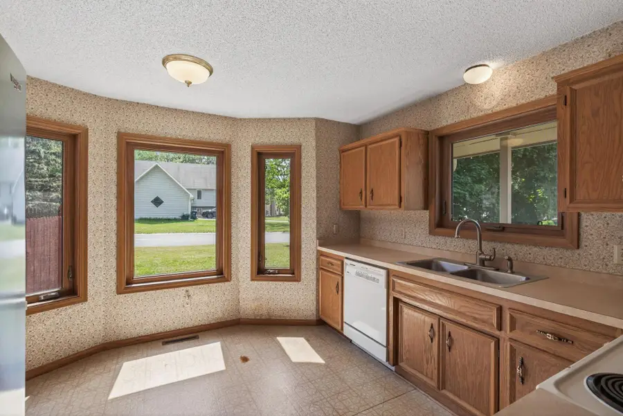 4433 W 131st Street, Savage, MN 55378 - #2
