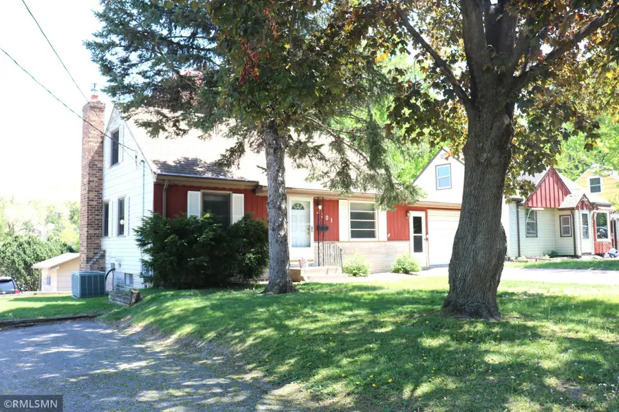 4301 2nd Street Ne, Minneapolis, MN 55421 - #2