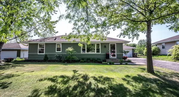 8507 Hadley Avenue S, Cottage Grove, MN 55016